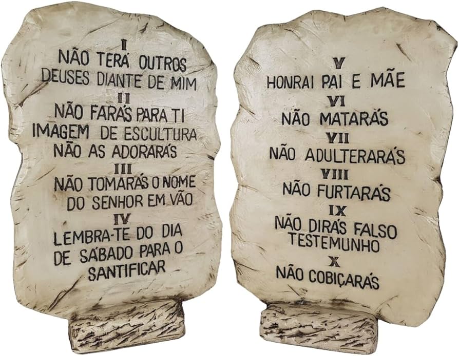 Bulunga ERAM SÓ DEZ MANDAMENTOS... - Bulunga - A Revista Que Ninguém Lê